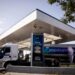 El Gobierno habilita agregar más bioetanol a las naftas para frenar la suba de precios