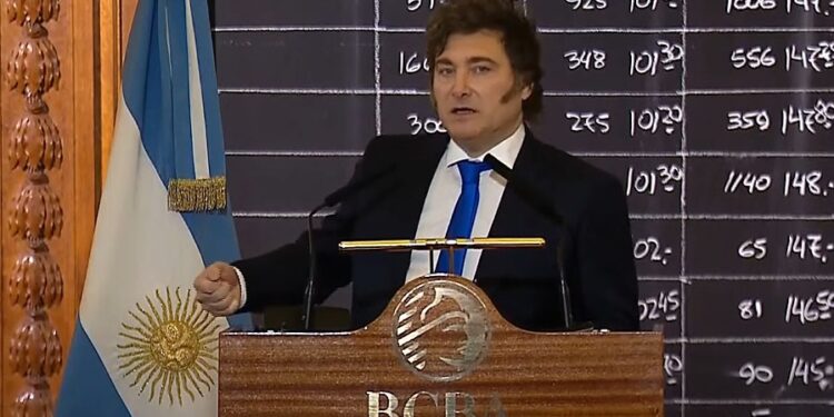 Milei advirtió al Congreso: "Vamos a vetar y, si hace falta, a judicializar"
