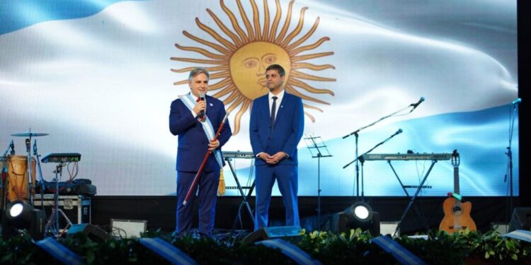 Desde Jesús María, Llaryora instó a "ratificar la voluntad de un país federal"