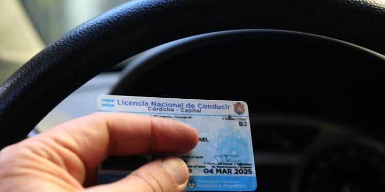 Anuncian nueva prórroga para licencias de conducir en Córdoba