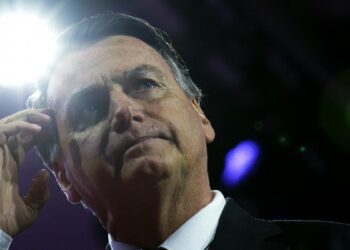 Jair Bolsonaro deberá cumplir prisión domiciliaria