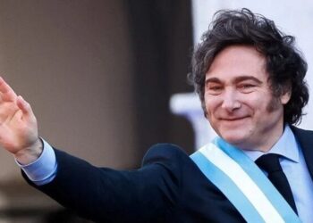 Milei suspendió su viaje a Tucumán por la niebla