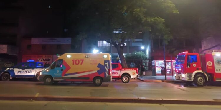 Se incendió un departamento en Nueva Córdoba: hubo evacuados