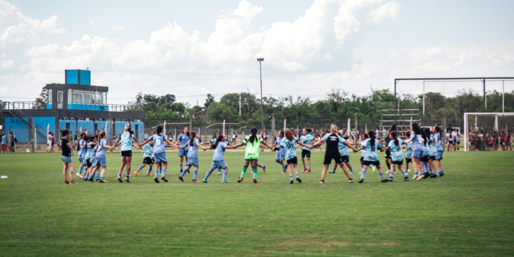 Presentan el primer campus formativo de fútbol femenino en Córdoba