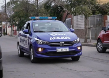 Hallan el cuerpo de una adolescente sin vida en un galpón en construcción