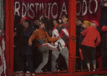 Se registraron violentos incidentes en la cancha de Independiente por Copa Sudamericana