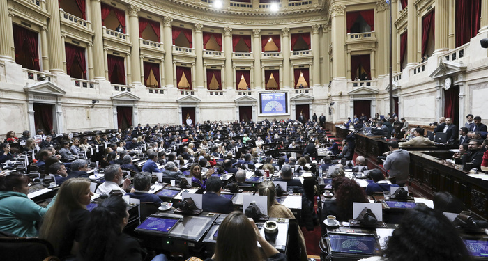 La oposición aprobó el financiamiento universitario