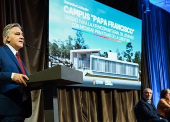 Llaryora anunció la construcción de un campus para alojar a jóvenes con medidas privativas de la libertad