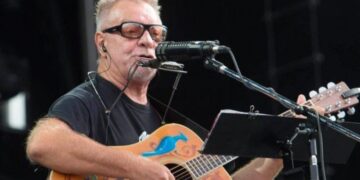 La UNC distinguirá a León Gieco con el título de Doctor Honoris Causa