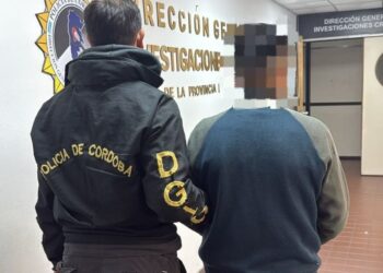 Un hombre fue detenido en Córdoba acusado de cometer abusos sexuales contra al menos tres menores