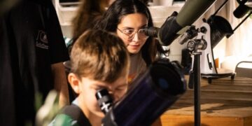 Patrimonio y astroturismo: este viernes se realizará una visita guiada para conocer el Palacio Municipal y el cielo cordobés