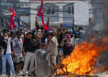 Crisis en Nepal: protestas juveniles, represión y renuncia del primer ministro