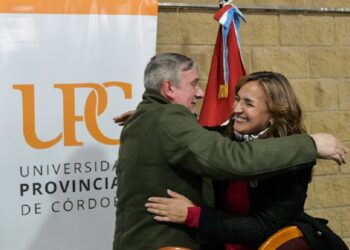 Prunotto en Cruz del Eje: "Federalizar la educación pública es sumar arraigo y desarrollo"