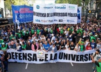 Marcha federal universitaria: a qué hora y dónde inicia la concentración