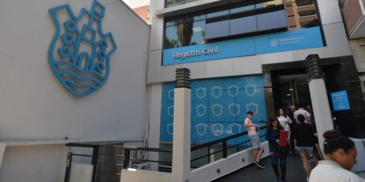 Operativo especial para retirar DNI y transporte gratuito este domingo de elecciones