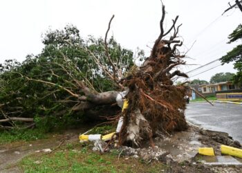 El huracán Melissa tocó tierra en Cuba tras su paso por Jamaica