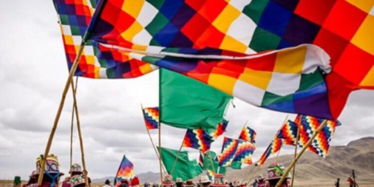 El Gobierno modificó el nombre del feriado del 12 de octubre