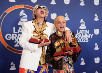 Ca7riel & Paco Amoroso brillaron en los Latin Grammy 2025