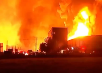 Inician las pericias para determinar si el incendio de Ezeiza fue intencional o accidental