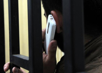 Desarticulan una red de estafas que operaba desde la cárcel de Cruz del Eje