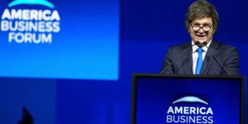 Javier Milei en el America Business Forum: "Logramos un plan de estabilización exitoso"