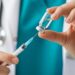 Recomiendan vacunarse contra la gripe para prevenir la influenza H3N2