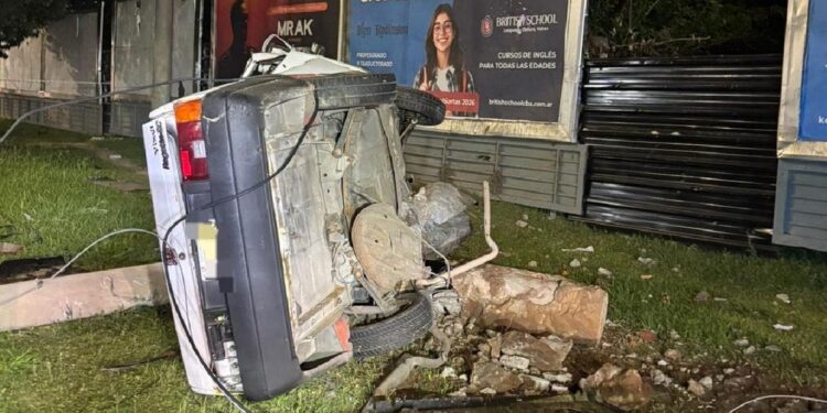 Choque fatal: murió un hombre en avenida La Voz del Interior