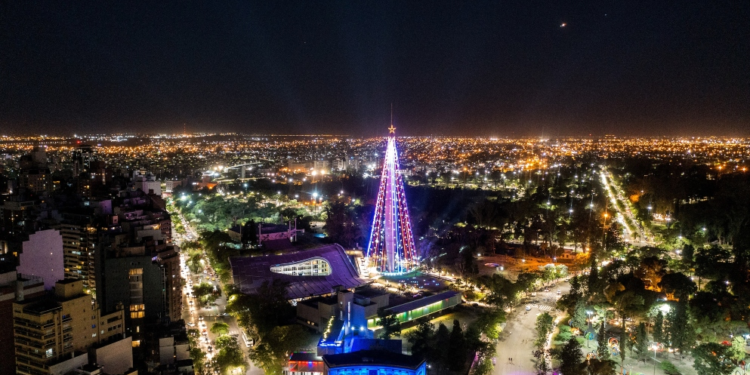 Este lunes se enciende el Árbol de Navidad en Córdoba sin acto oficial