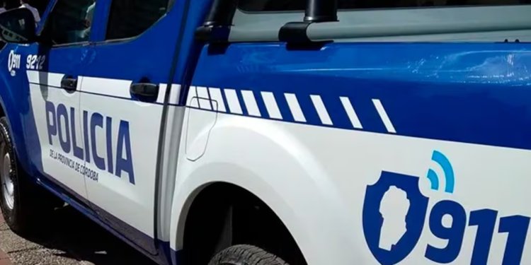 Atacó a su pareja, amenazó con incendiar la casa y terminó detenido