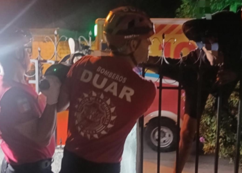 Intentó entrar a una casa en Villa El Libertador y quedó atrapado en la reja