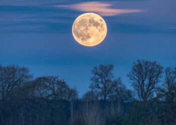En qué signo del zodíaco será la primera luna llena del 2026