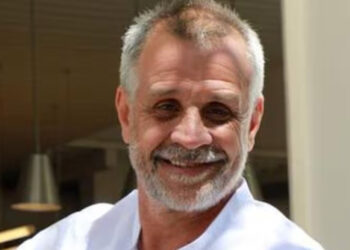 Christian Petersen reapareció en las redes con un mensaje alentador tras su alta médica: "A seguir"