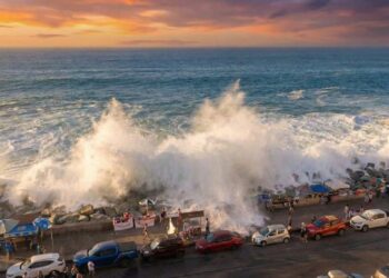 Mini tsunami en Santa Clara del Mar: olas gigantes, un fallecido y heridos