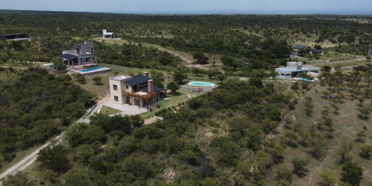 Subastarán online terrenos del barrio cerrado "Aguas Blancas" con posesión inmediata y valores base hasta 40% por debajo del mercado