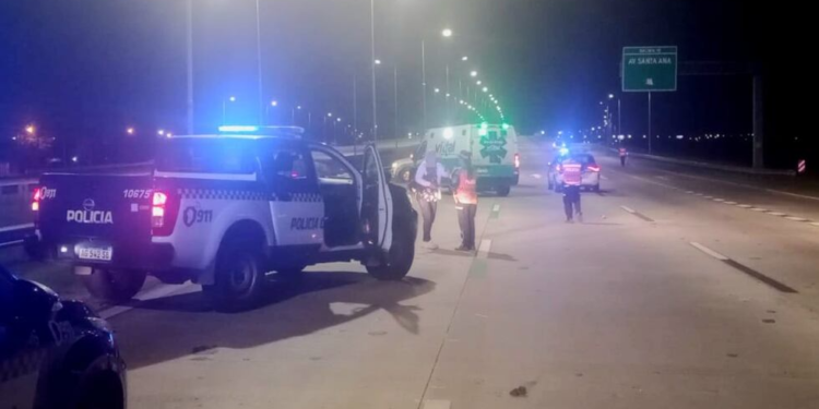 Murió un peatón tras ser embestido en Circunvalación