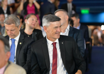 Passerini destacó la inversión en salud, educación y rutas en el modelo cordobés