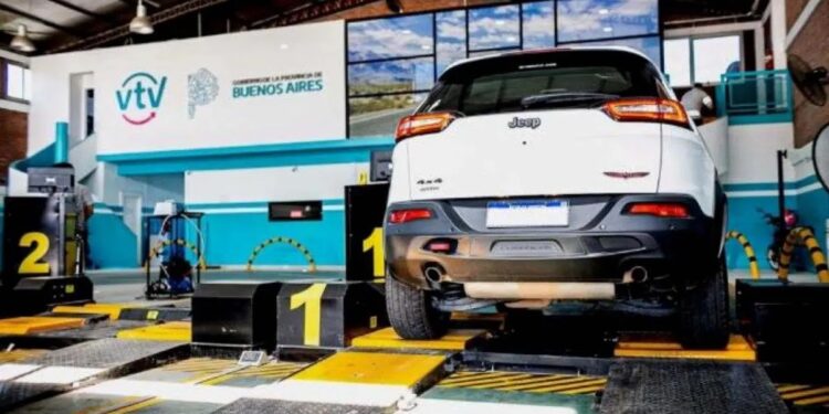 El Gobierno implementó cambios en la Verificación Técnica Vehicular