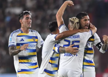 Boca ganó en su visita a Lanús por 3-0 y mostró su mejor versión