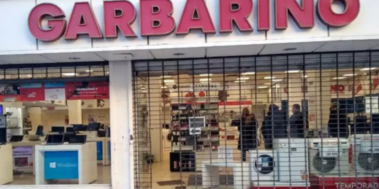 La Justicia decretó la quiebra de Garbarino