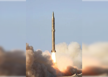 Irán lanzó por primera vez el misil "Sejil" contra Israel
