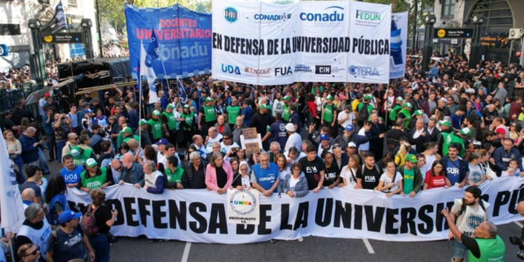 Paro universitario: docentes inician una semana sin clases