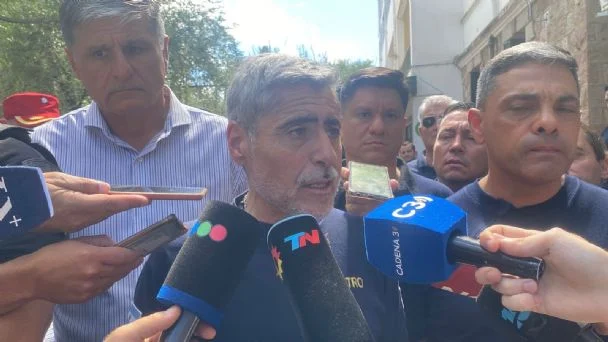 Quinteros brindó una conferencia de prensa tras el hallazgo de Esmeralda y pidió evitar especulaciones
