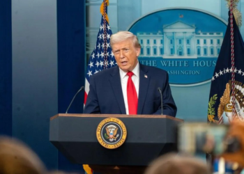 Trump anuncia una tregua de cinco días con Irán, mientras avanzan las negociaciones