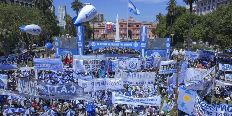 La CGT participará de la marcha a Plaza de Mayo por los 50 años del Golpe