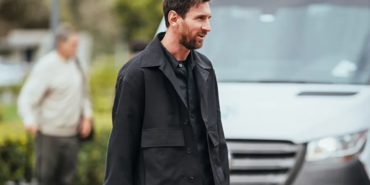 Messi llegó al país de cara a los amistosos ante Mauritania y Zambia