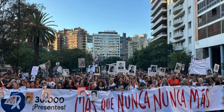 Masiva movilización en Córdoba a 50 años del último Golpe de Estado