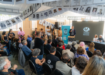 Córdoba firmó un convenio para modernizar el Archivo Provincial de la Memoria