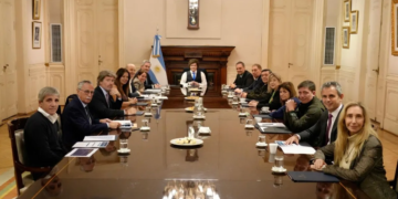 Javier Milei lideró una reunión de Gabinete para reforzar la unidad del Gobierno