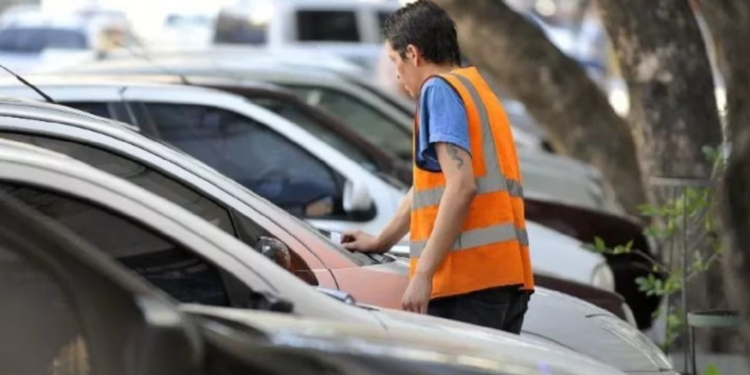 Córdoba: en 30 días comenzarán a aplicarse sanciones a naranjitas ilegales y limpiavidrios