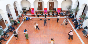 El Cabildo celebra la música tradicional con folklore y tango